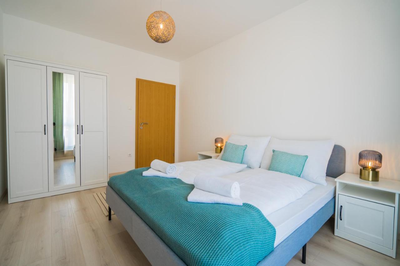 Myflat Golden Coast Panorama Apartment Шиофок Экстерьер фото