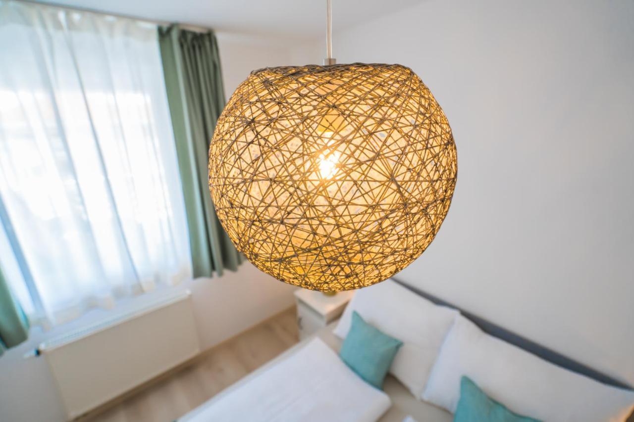 Myflat Golden Coast Panorama Apartment Шиофок Экстерьер фото
